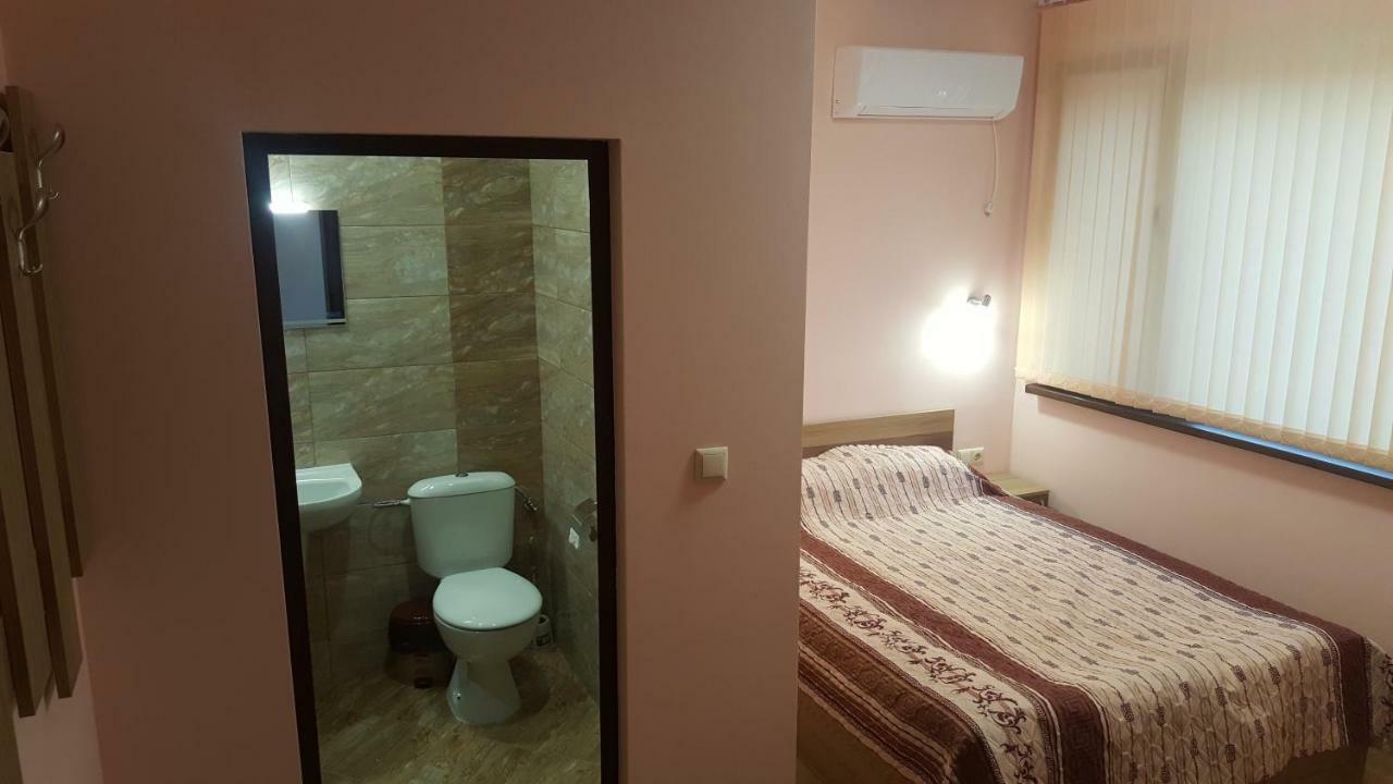 Chilingirovata Kashta Otel Pavel Banya Dış mekan fotoğraf